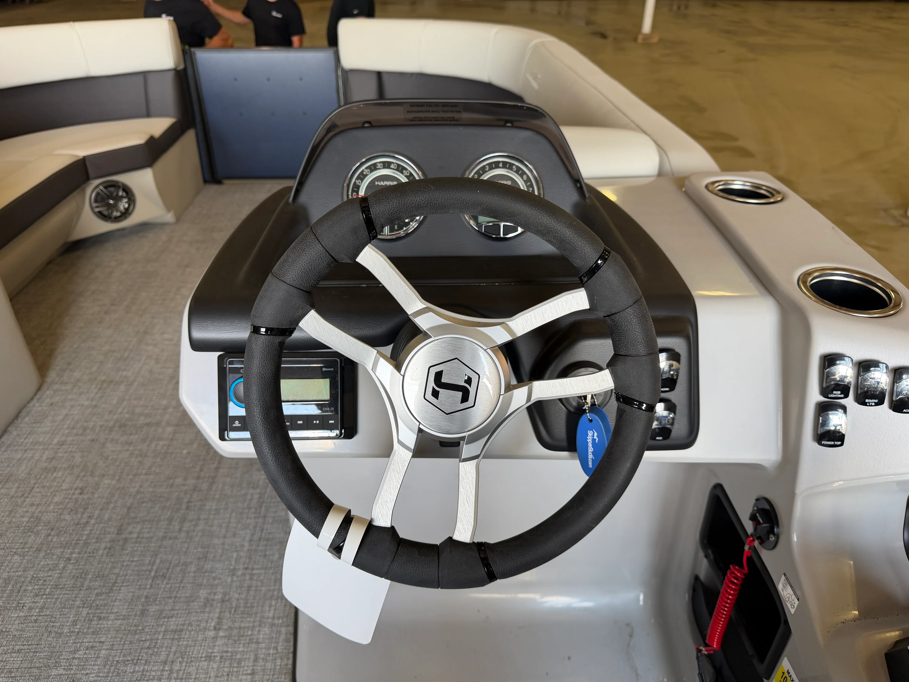 2025 Harris 230 Cruiser Image Thumbnail #13