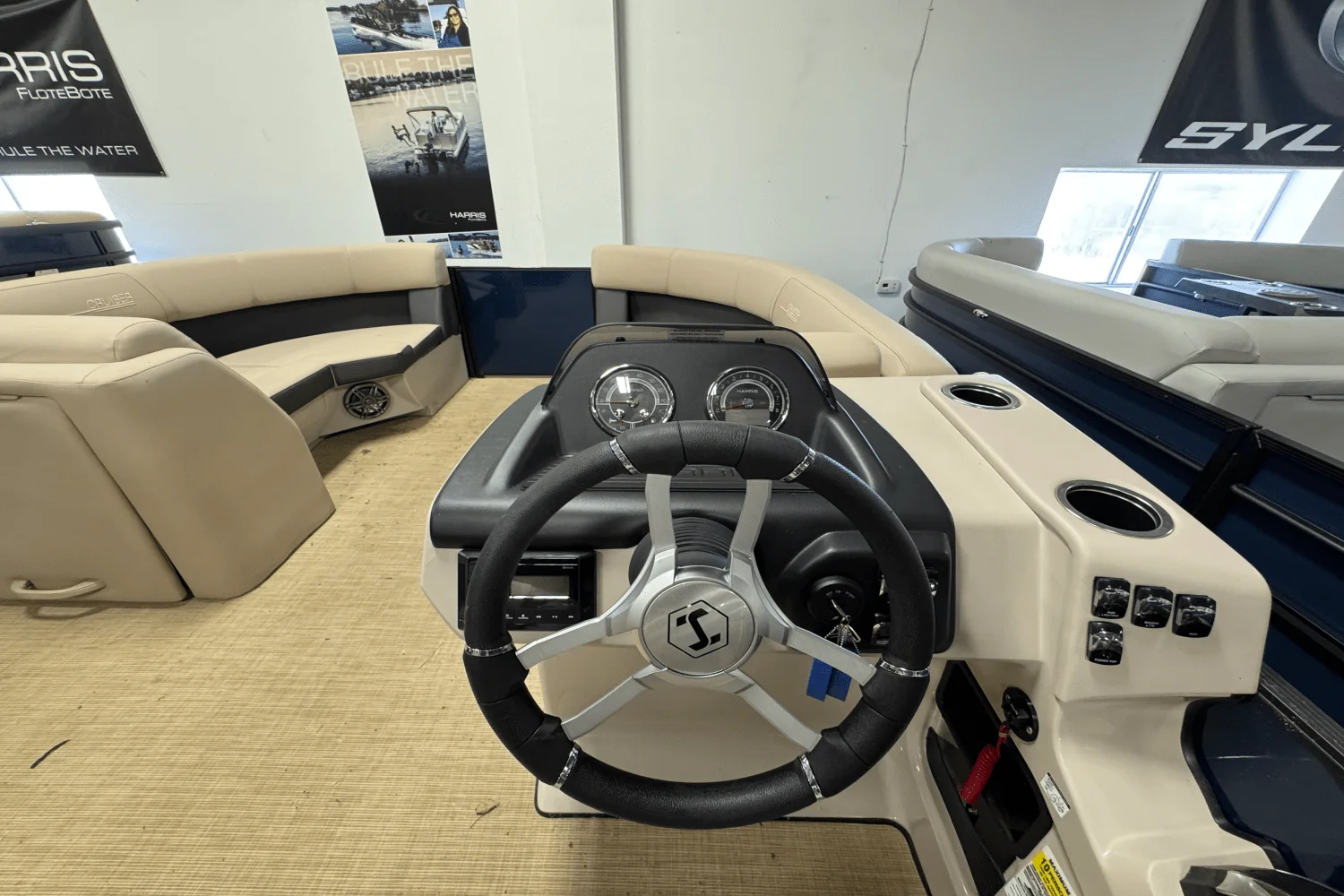 2025 Harris 210 Cruiser Image Thumbnail #6