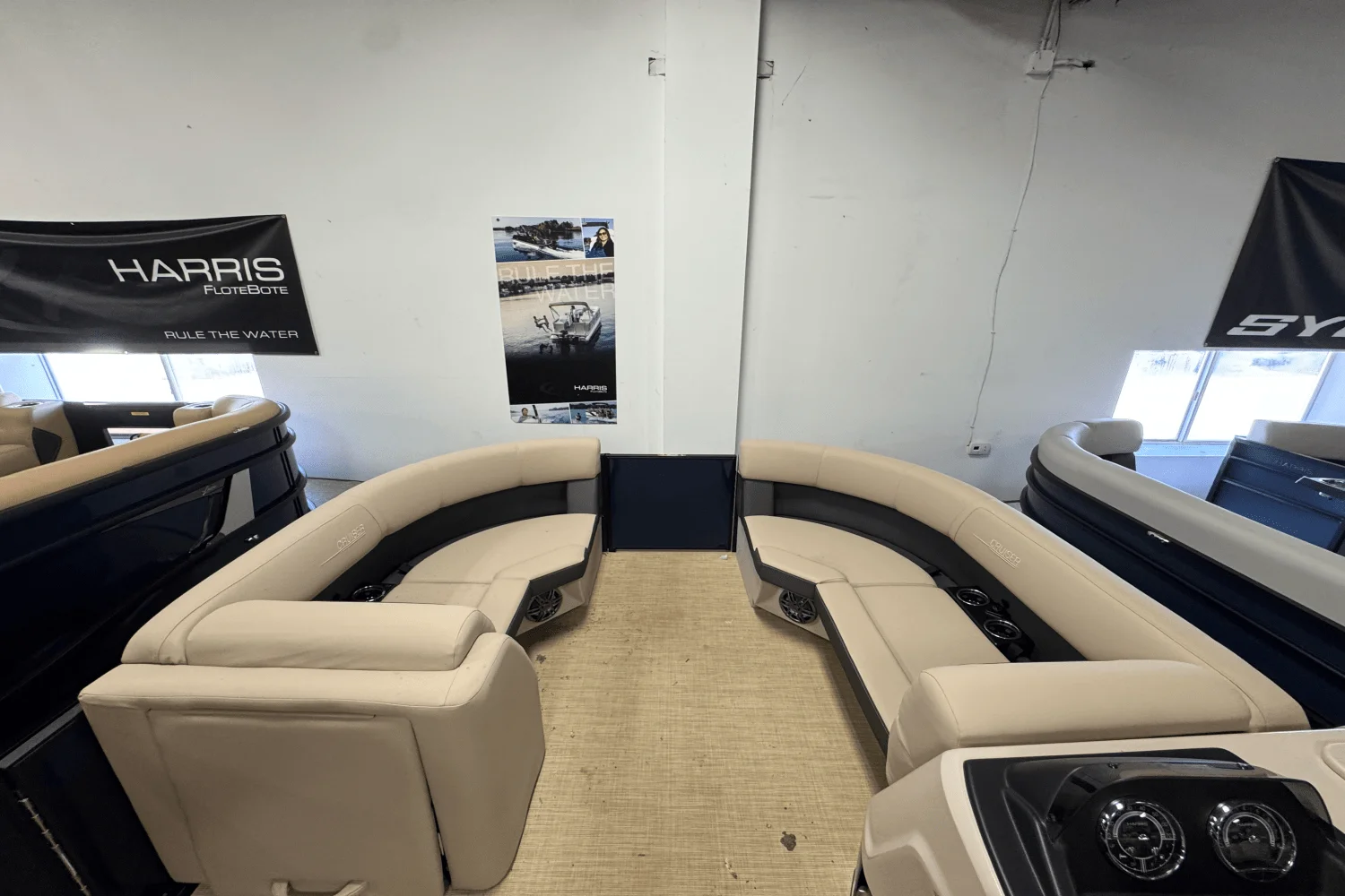 2025 Harris 210 Cruiser Image Thumbnail #9