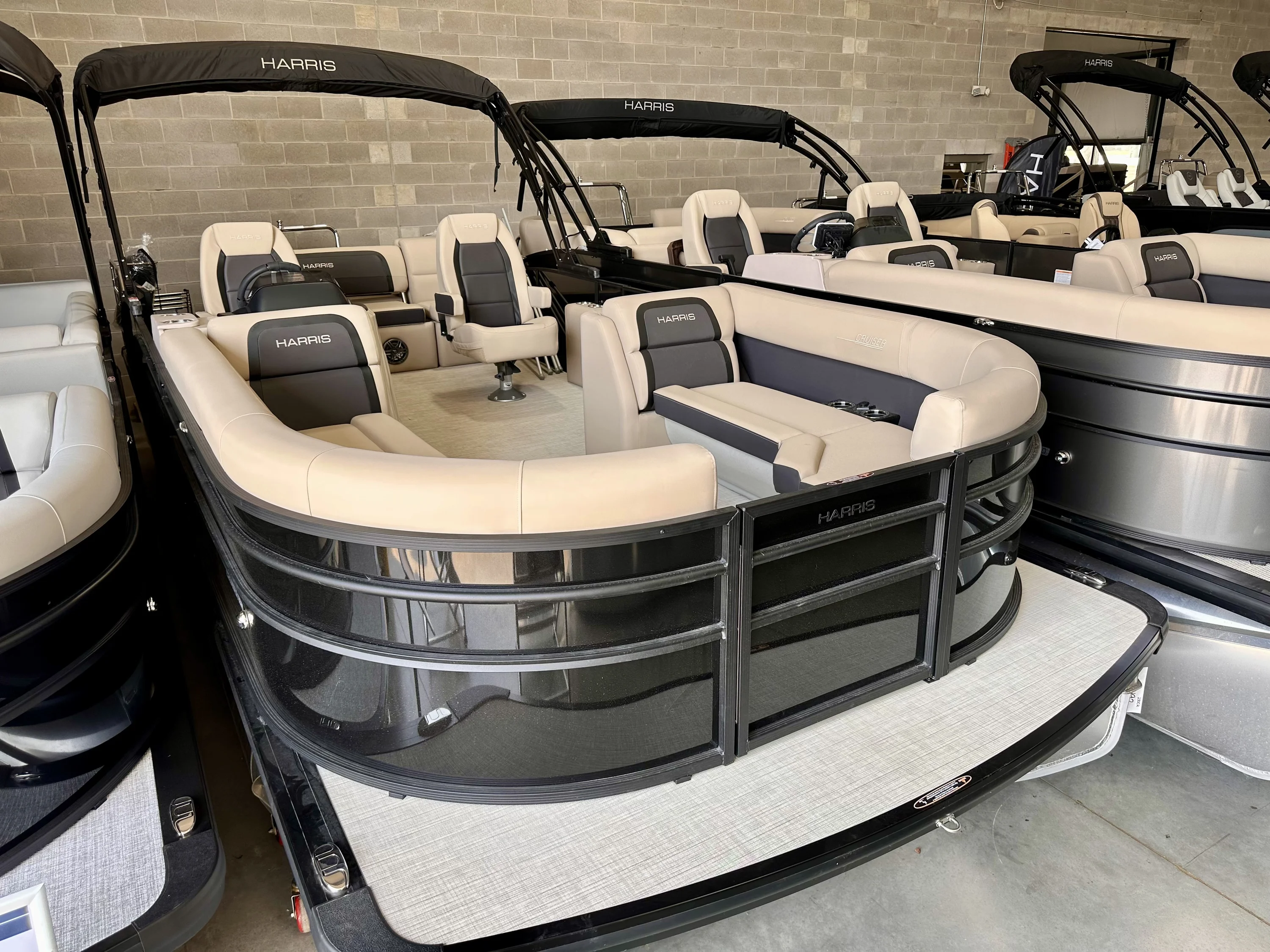 2025 Harris 230 Cruiser Image Thumbnail #3