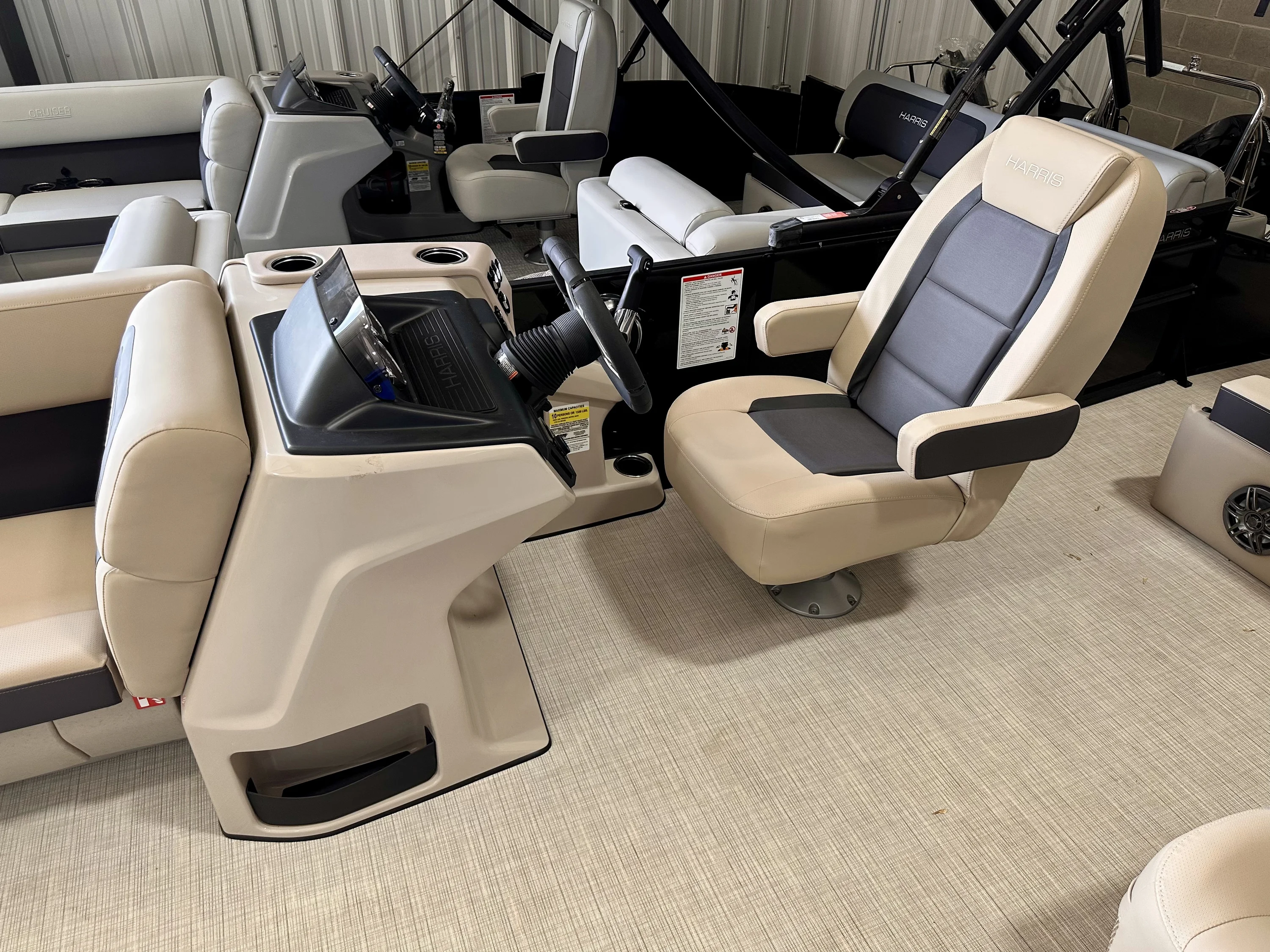 2025 Harris 230 Cruiser Image Thumbnail #5