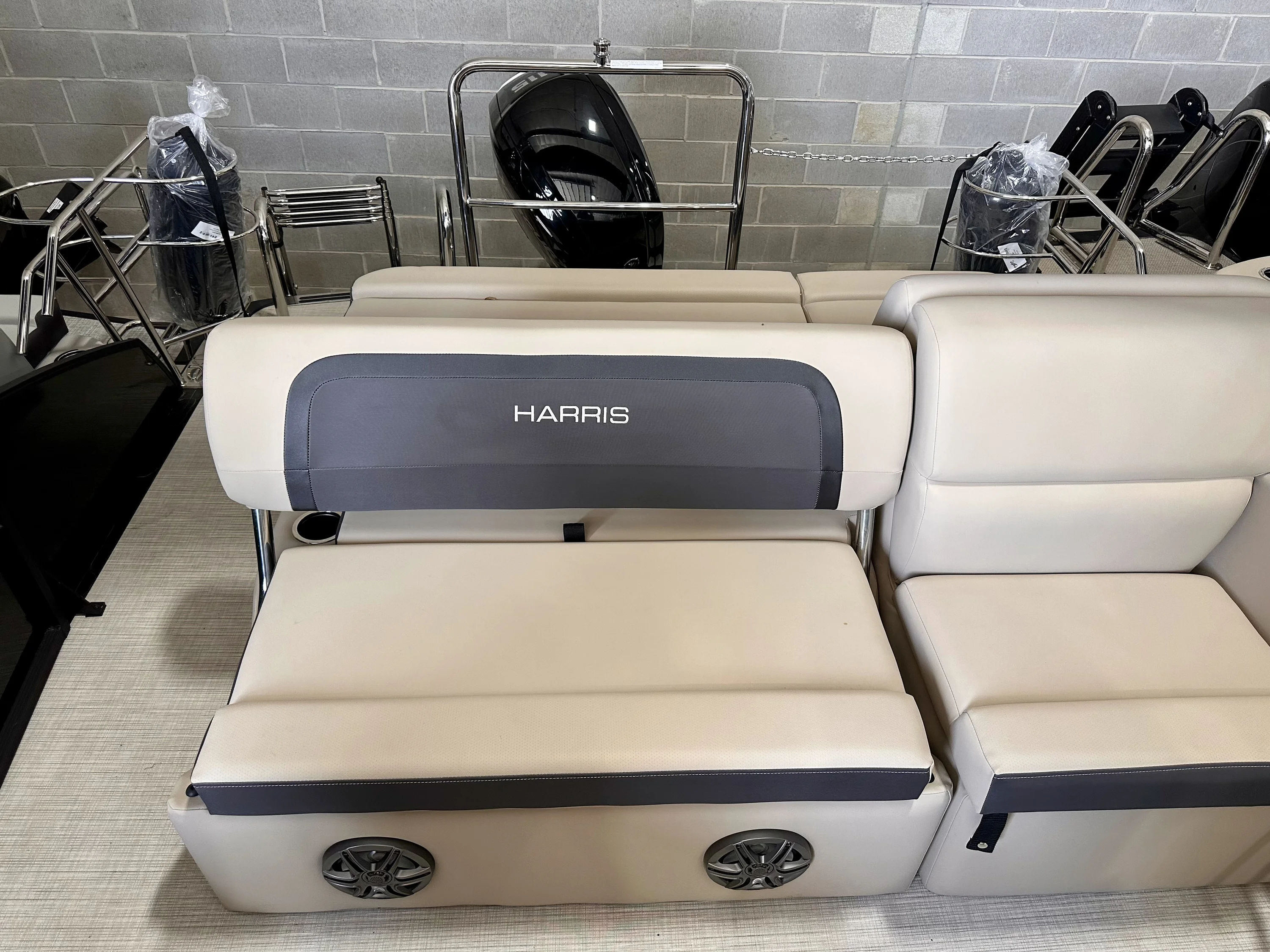 2025 Harris 230 Cruiser Image Thumbnail #15