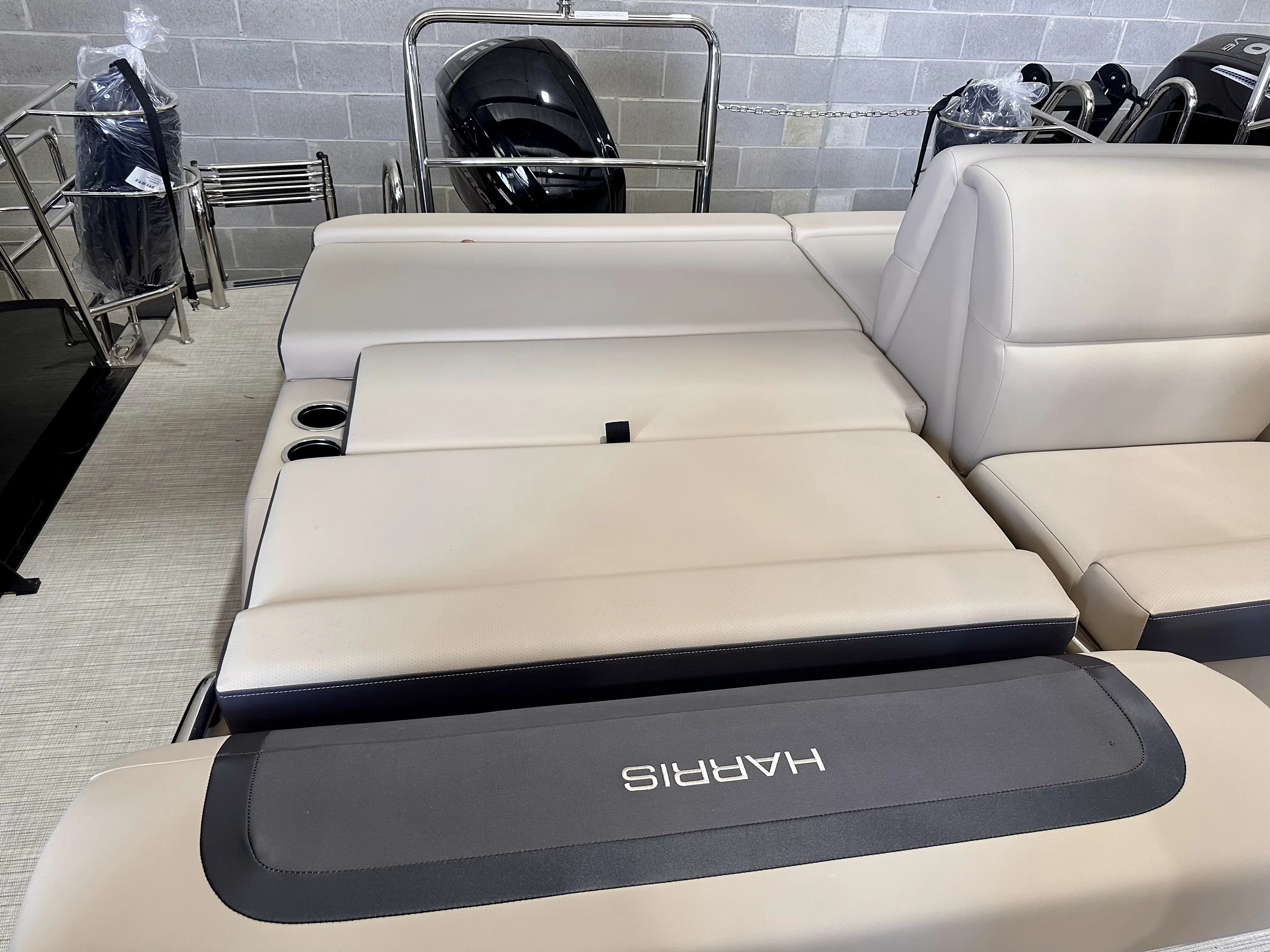 2025 Harris 230 Cruiser Image Thumbnail #19