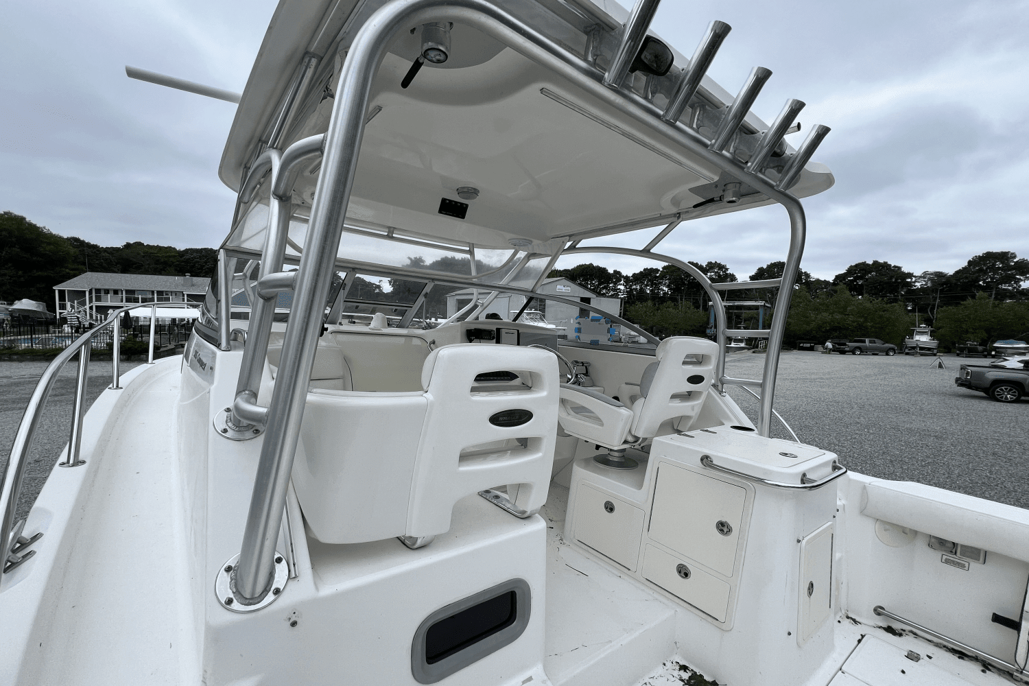 2006 Boston Whaler 305 CONQUEST Image Thumbnail #19