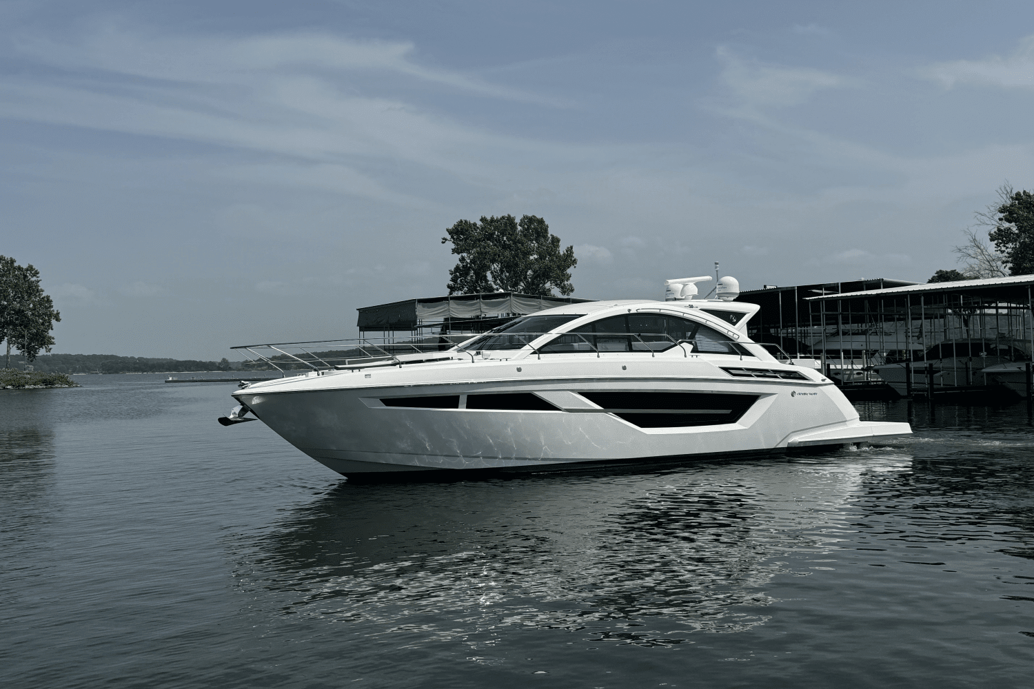 2018 Cruisers Yachts 50 CANTIUS Image Thumbnail #6