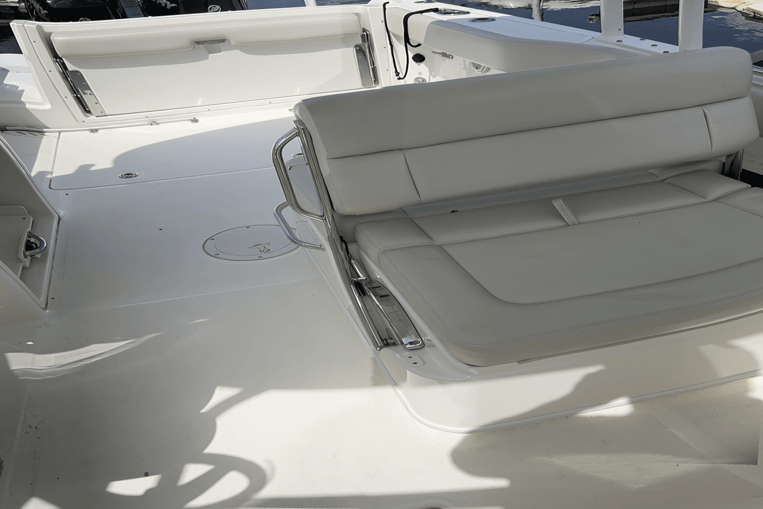 2017 Boston Whaler 270 VANTAGE Image Thumbnail #13