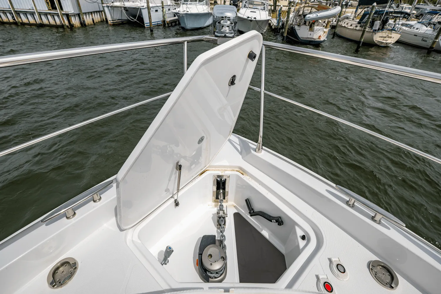 2025 Cruisers Yachts 57 Fly Image Thumbnail #92