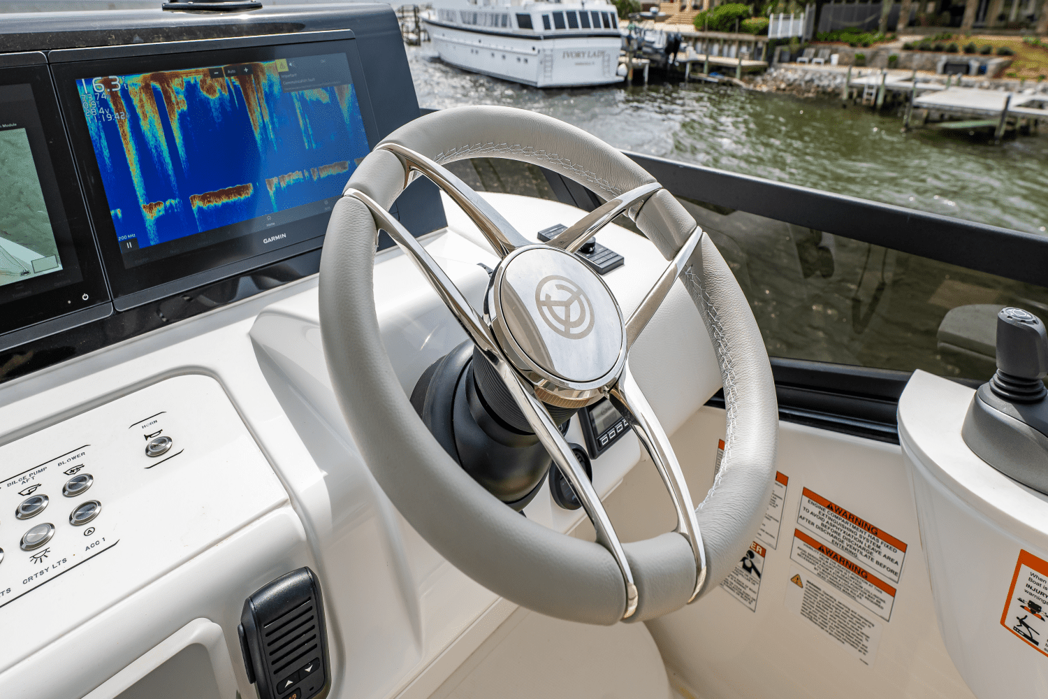 2025 Cruisers Yachts 57 Fly Image Thumbnail #83