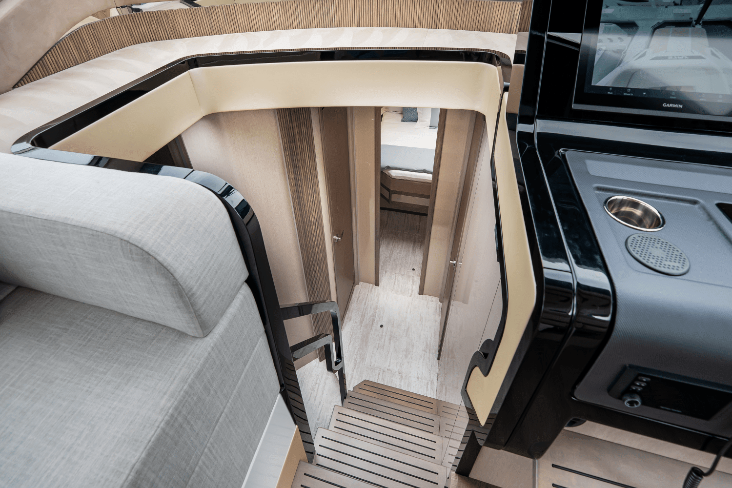 2025 Cruisers Yachts 57 Fly Image Thumbnail #52