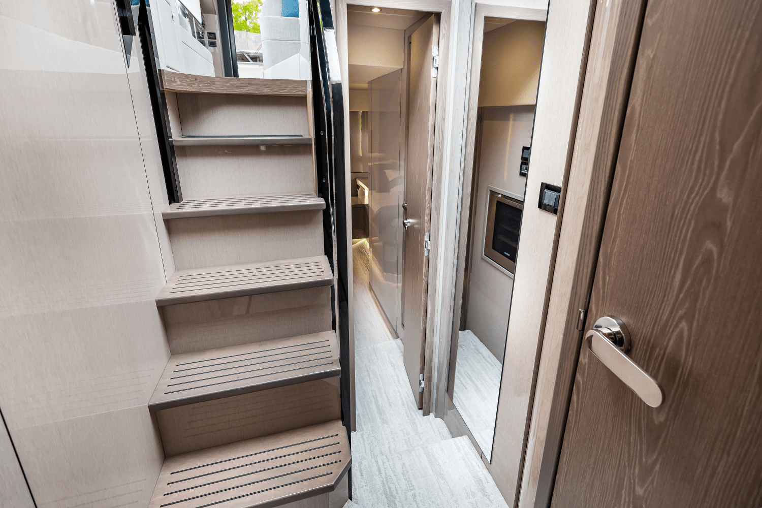 2025 Cruisers Yachts 57 Fly Image Thumbnail #60