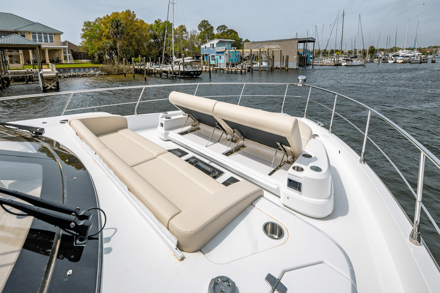 2025 Cruisers Yachts 57 Fly Image Thumbnail #88