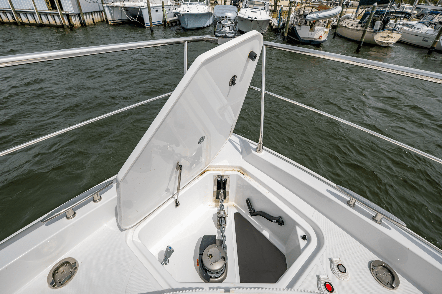 2025 Cruisers Yachts 57 Fly Image Thumbnail #92