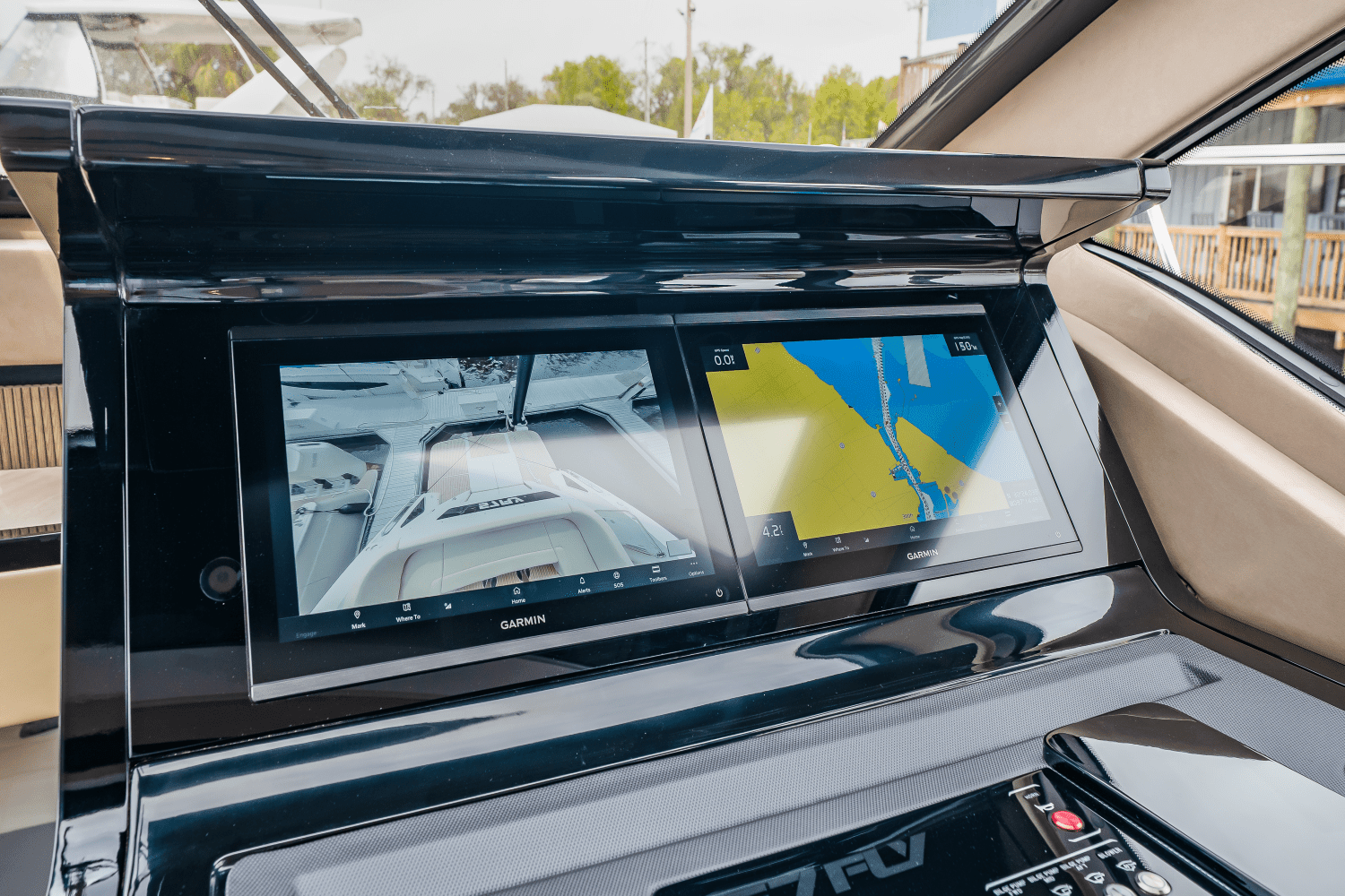 2025 Cruisers Yachts 57 Fly Image Thumbnail #47