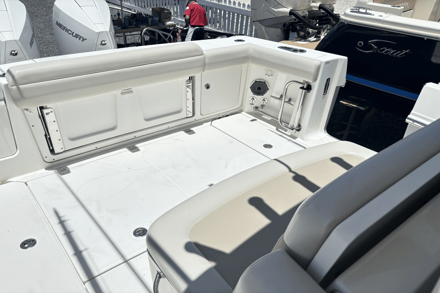 2019 Boston Whaler 330 OUTRAGE Image Thumbnail #24