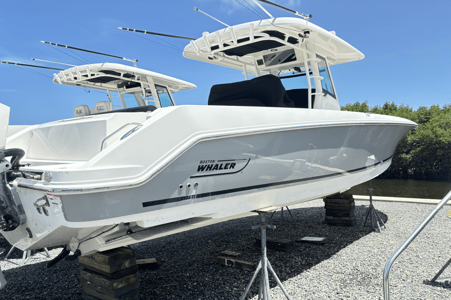 2019 Boston Whaler 330 OUTRAGE Image Thumbnail #7