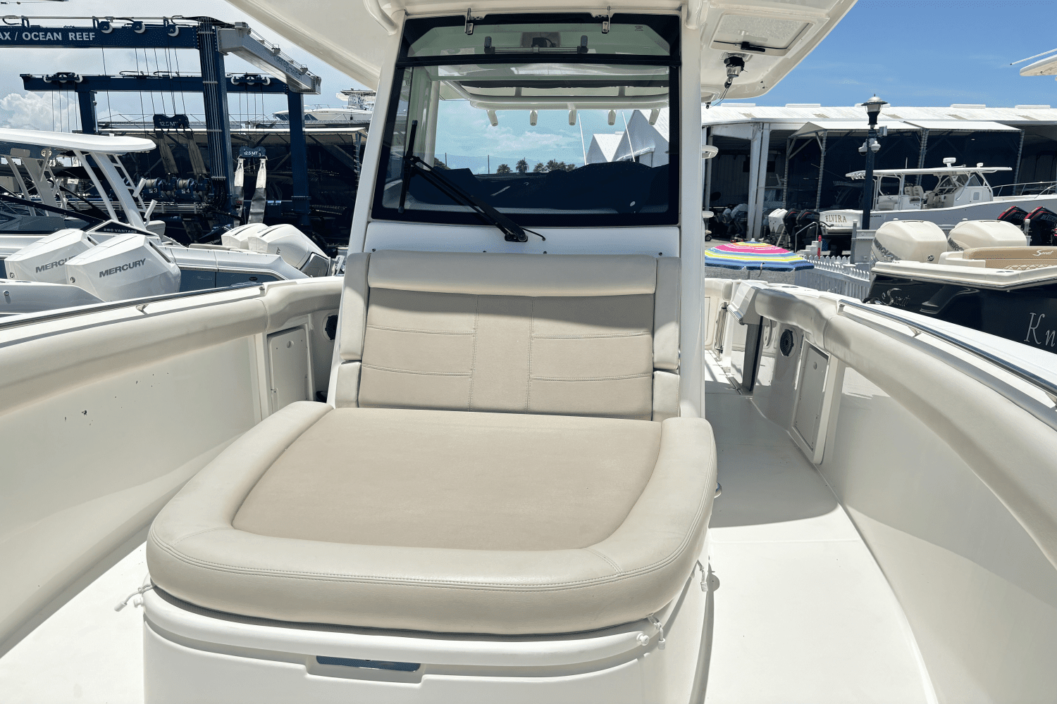 2019 Boston Whaler 330 OUTRAGE Image Thumbnail #11