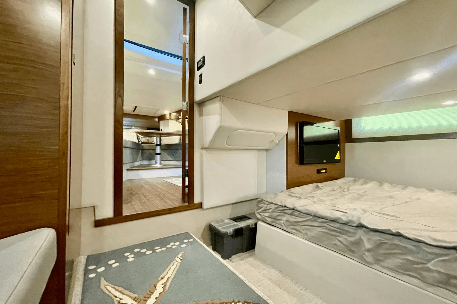 2016 Cruisers Yachts 390 EXPRESS COUPE - DIESEL Image Thumbnail #41