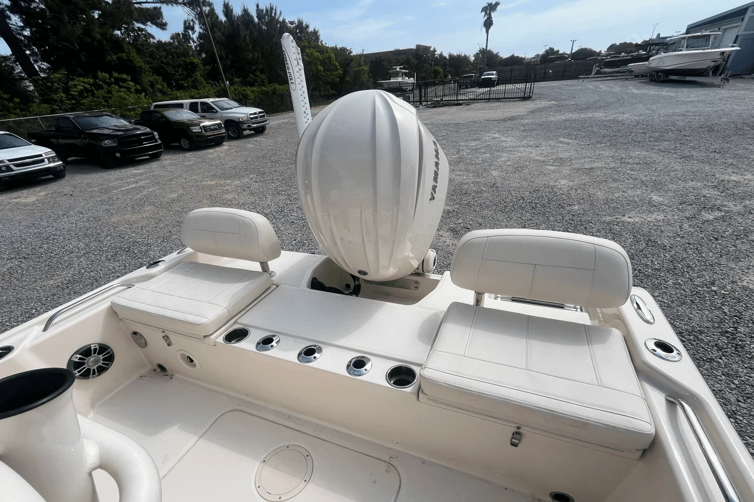 2025 Grady-White 231 CE Image Thumbnail #13