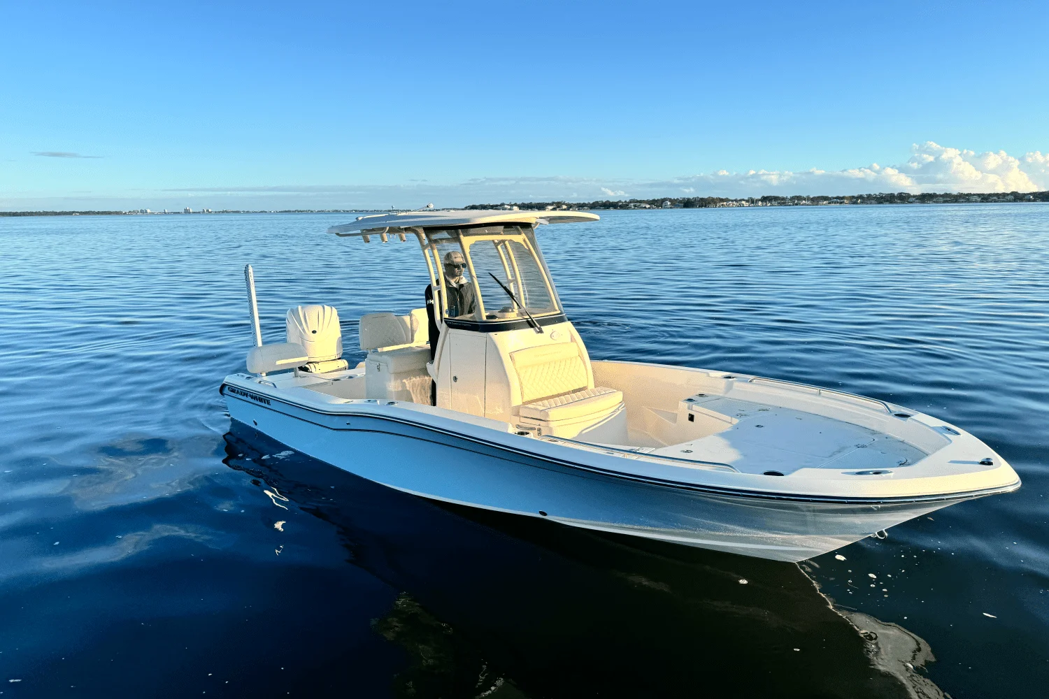 2025 Grady-White 231 CE Image Thumbnail #6