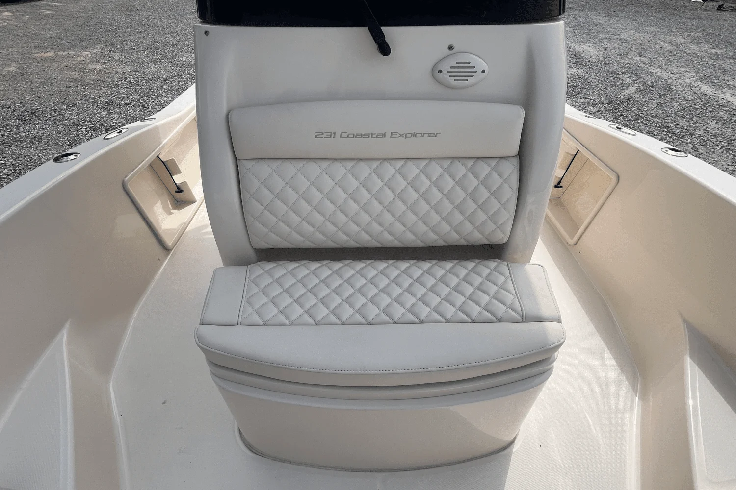 2025 Grady-White 231 CE Image Thumbnail #12