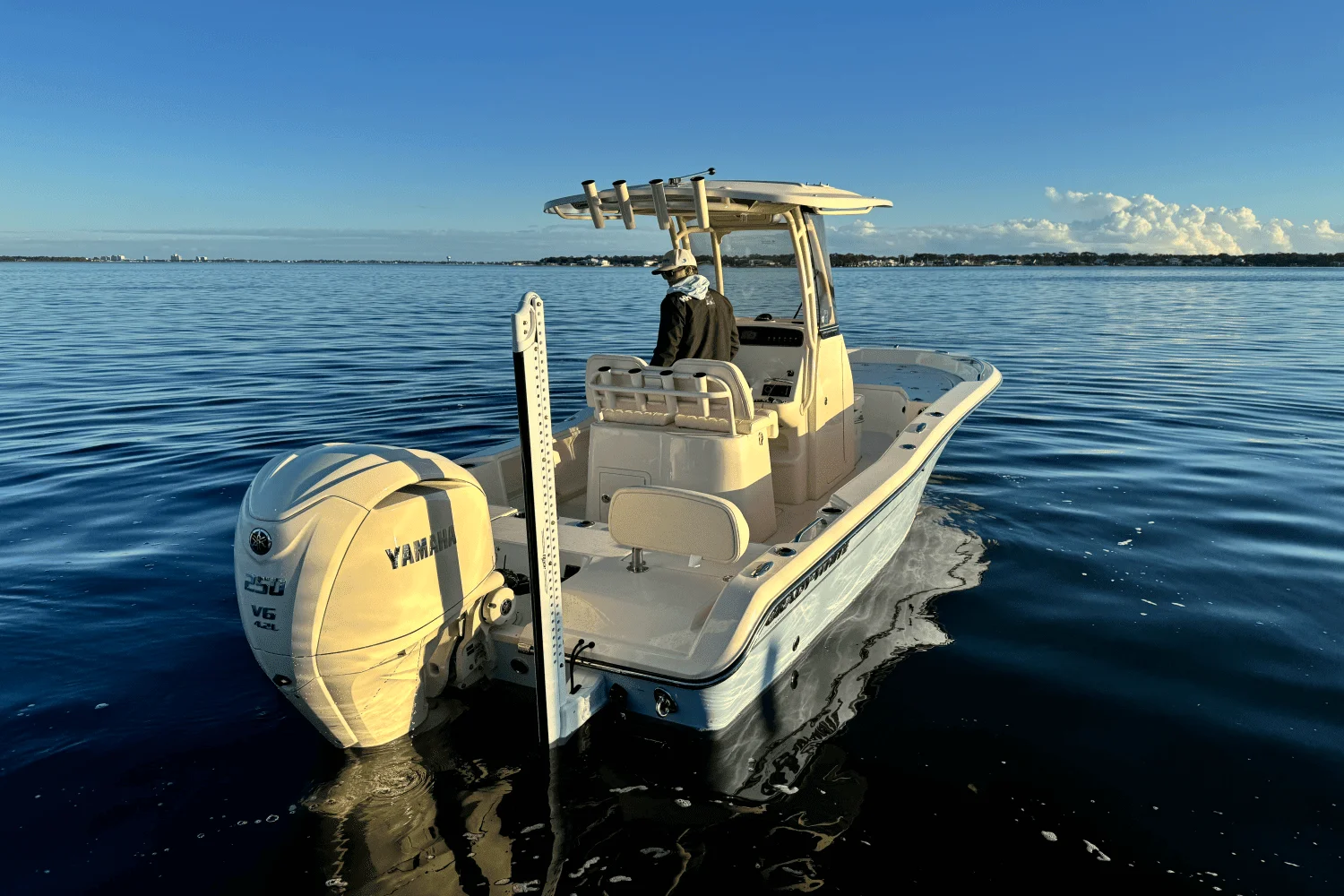 2025 Grady-White 231 CE Image Thumbnail #5