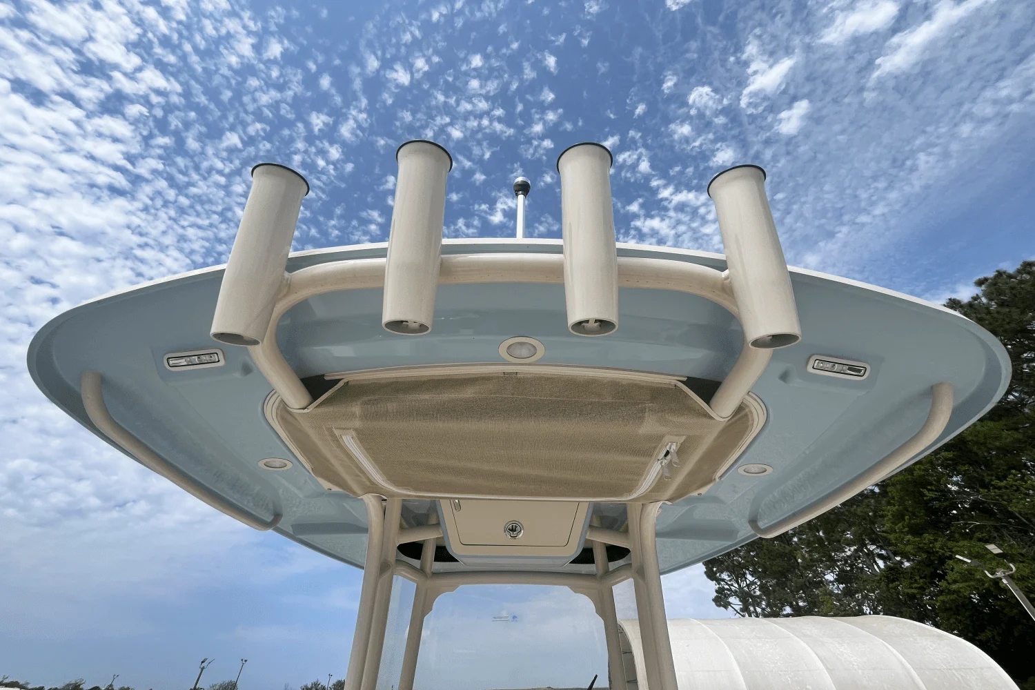 2025 Grady-White 231 CE Image Thumbnail #8