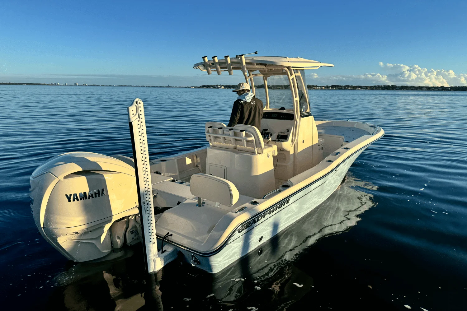 2025 Grady-White 231 CE Image Thumbnail #4