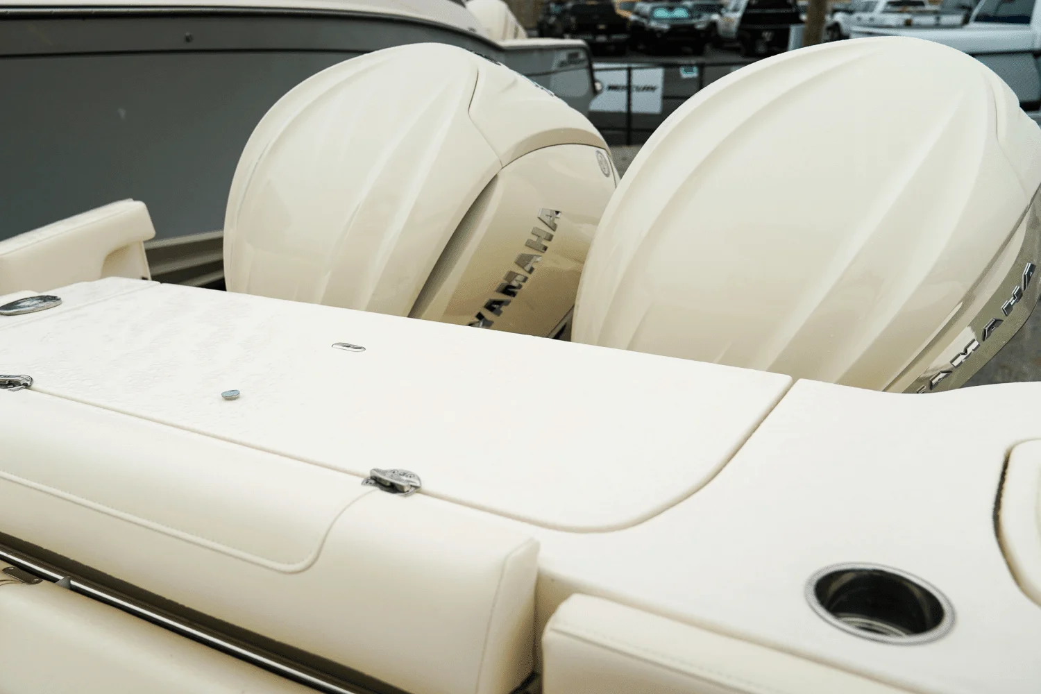 2025 Grady-White Canyon 326 Image Thumbnail #33