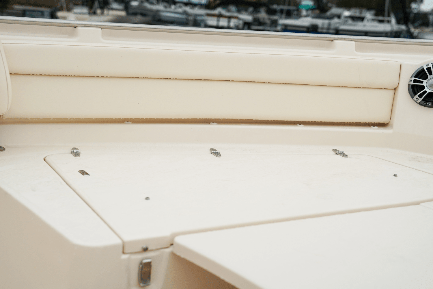 2025 Grady-White Canyon 326 Image Thumbnail #30