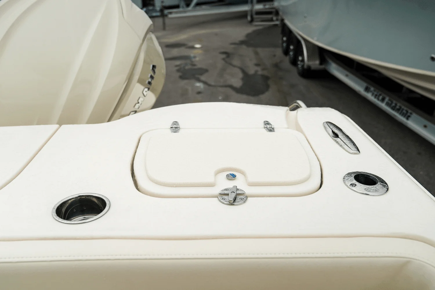 2025 Grady-White Canyon 326 Image Thumbnail #34