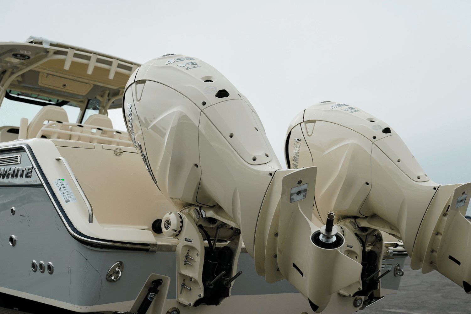 2025 Grady-White Canyon 336 Image Thumbnail #5