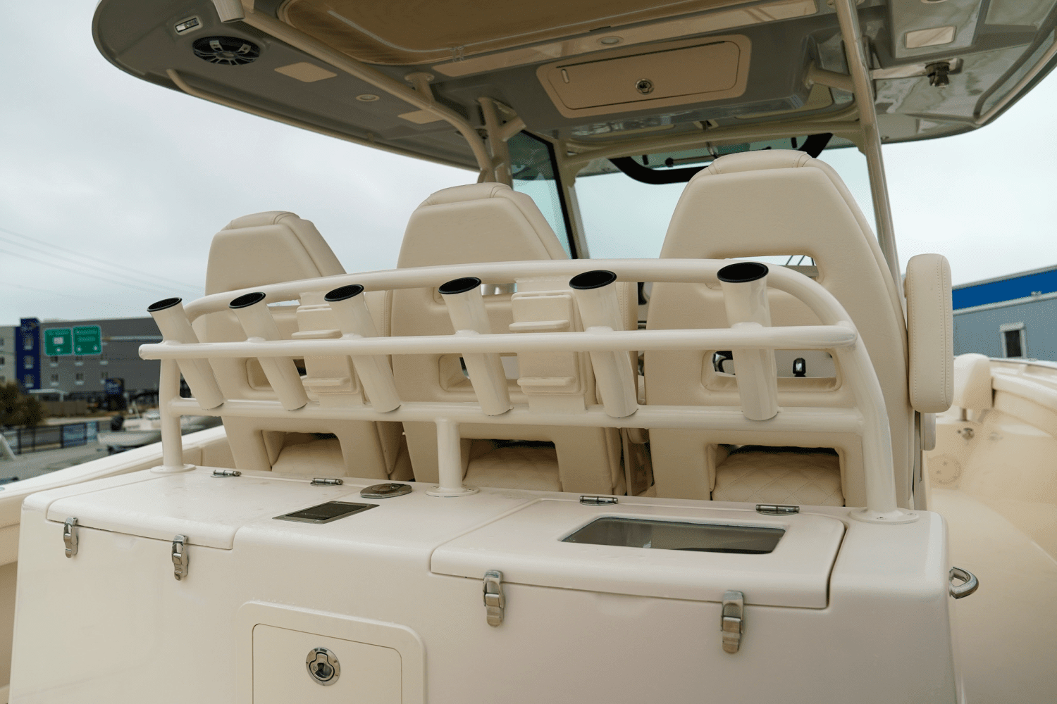 2025 Grady-White Canyon 336 Image Thumbnail #11