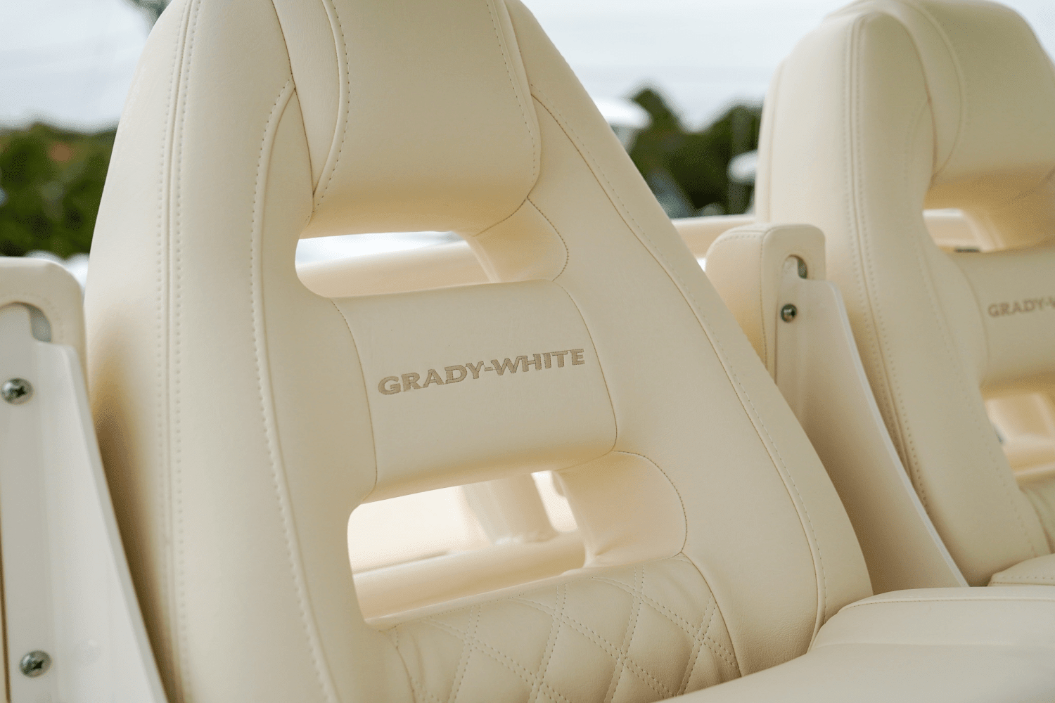 2025 Grady-White Canyon 336 Image Thumbnail #28