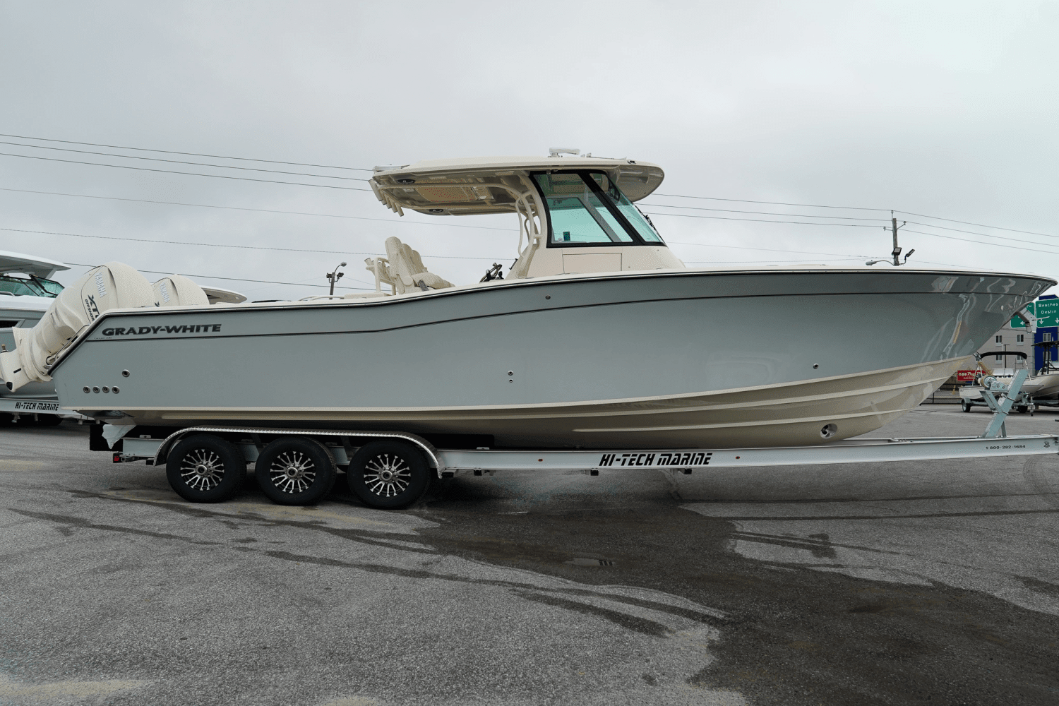 2025 Grady-White Canyon 336 Image Thumbnail #0