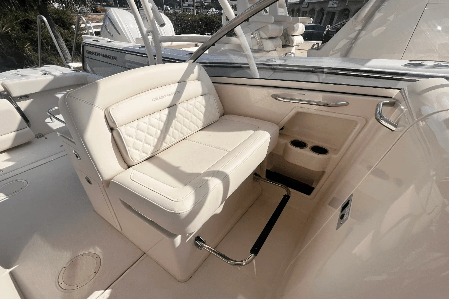 2025 Grady-White Freedom 285 Image Thumbnail #13