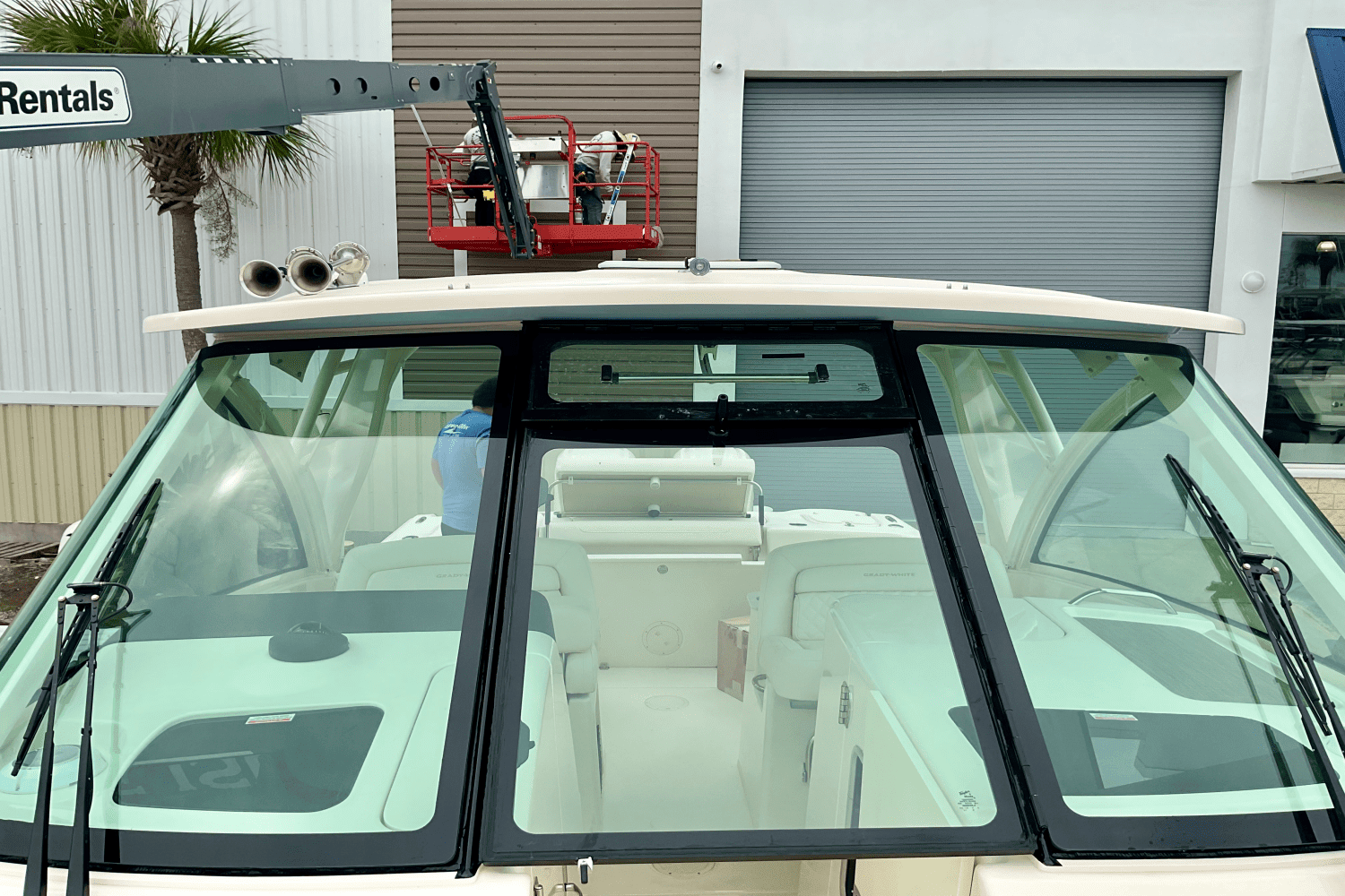 2025 Grady-White Freedom 325 Image Thumbnail #35