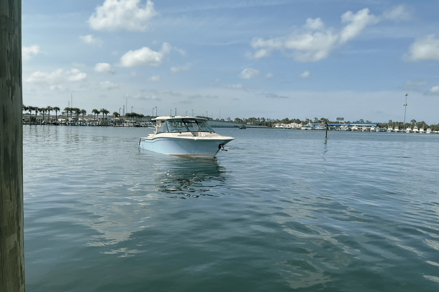 2025 Grady-White Freedom 325 Image Thumbnail #30