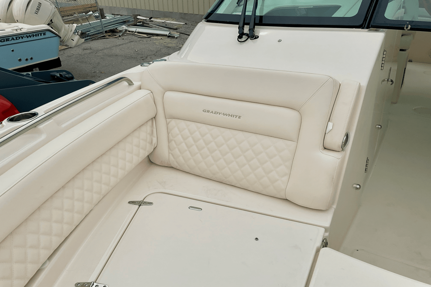 2025 Grady-White Freedom 325 Image Thumbnail #33