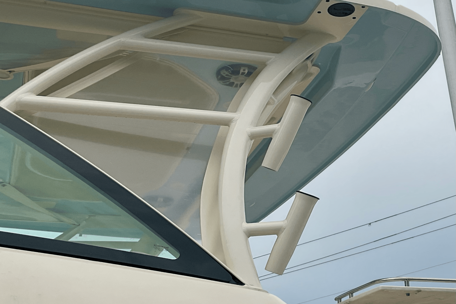 2025 Grady-White Freedom 325 Image Thumbnail #6