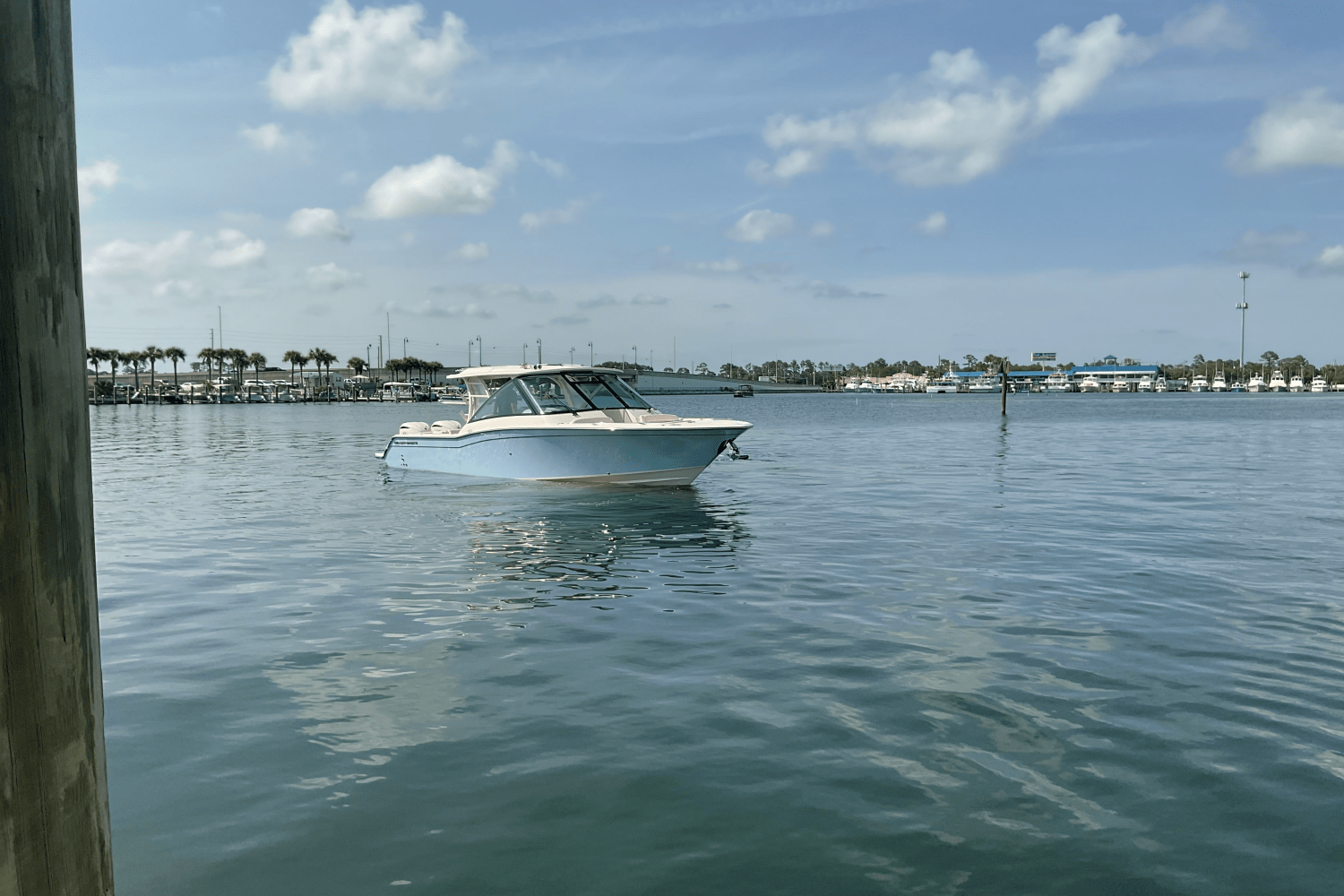 2025 Grady-White Freedom 325 Image Thumbnail #39