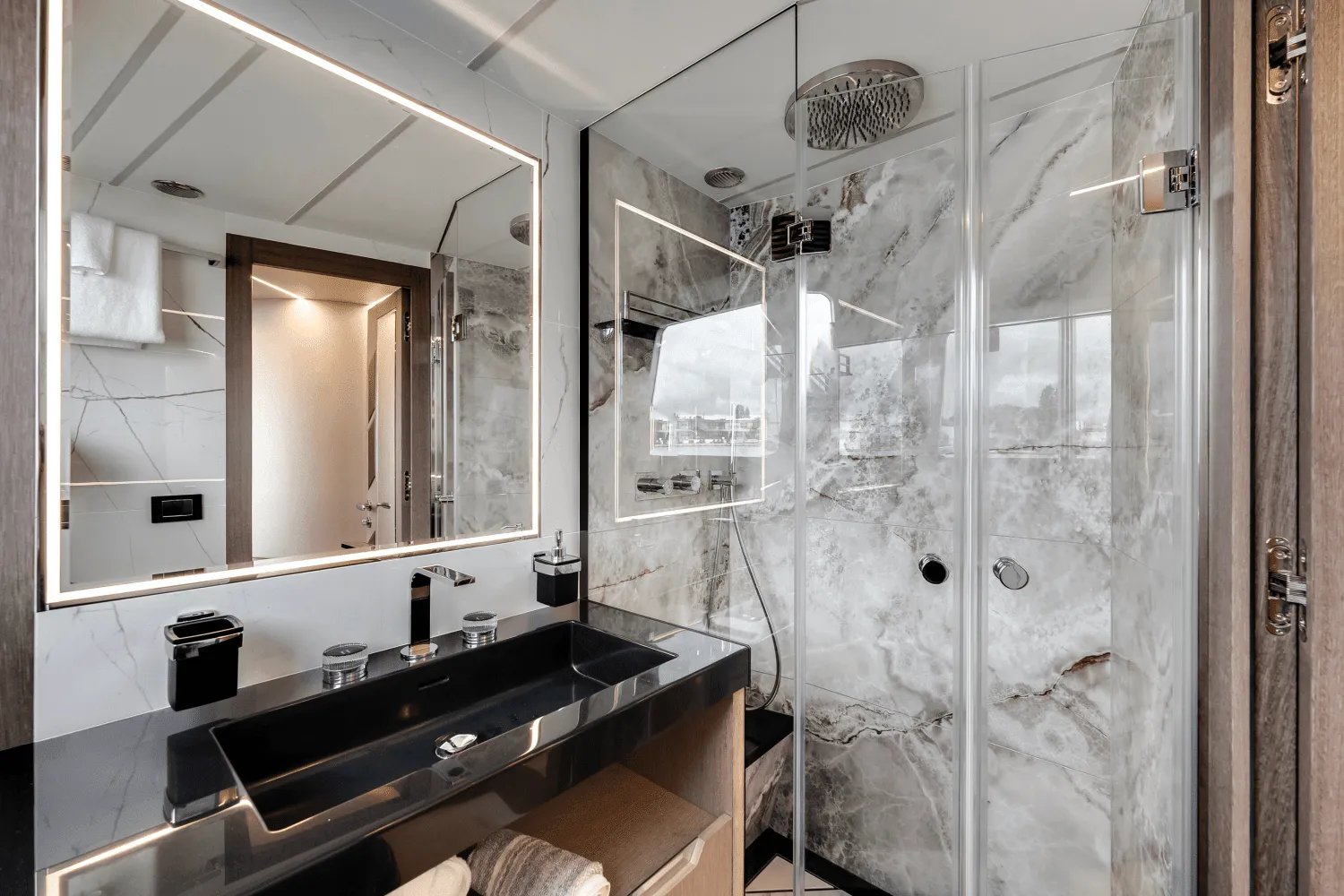 2023 Galeon 800 FLY Image Thumbnail #49