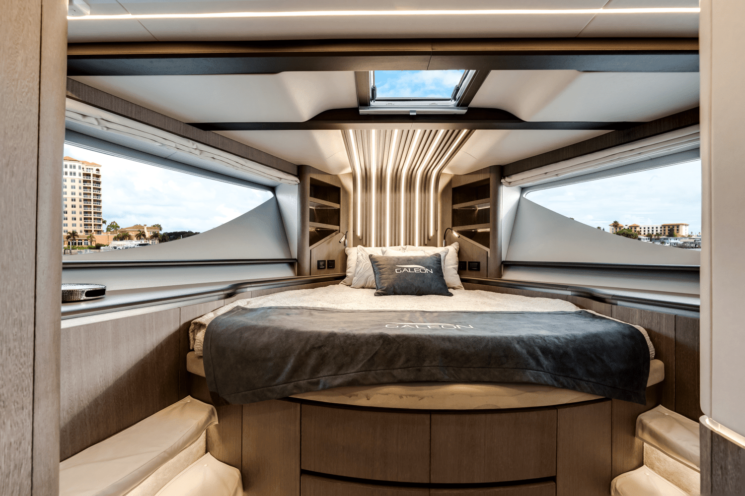 2023 Galeon
                                                             800 FLY Image Thumbnail #42