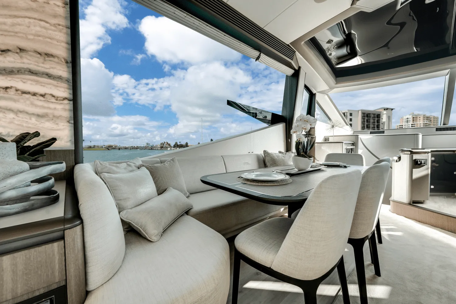 2023 Galeon 800 FLY Image Thumbnail #27