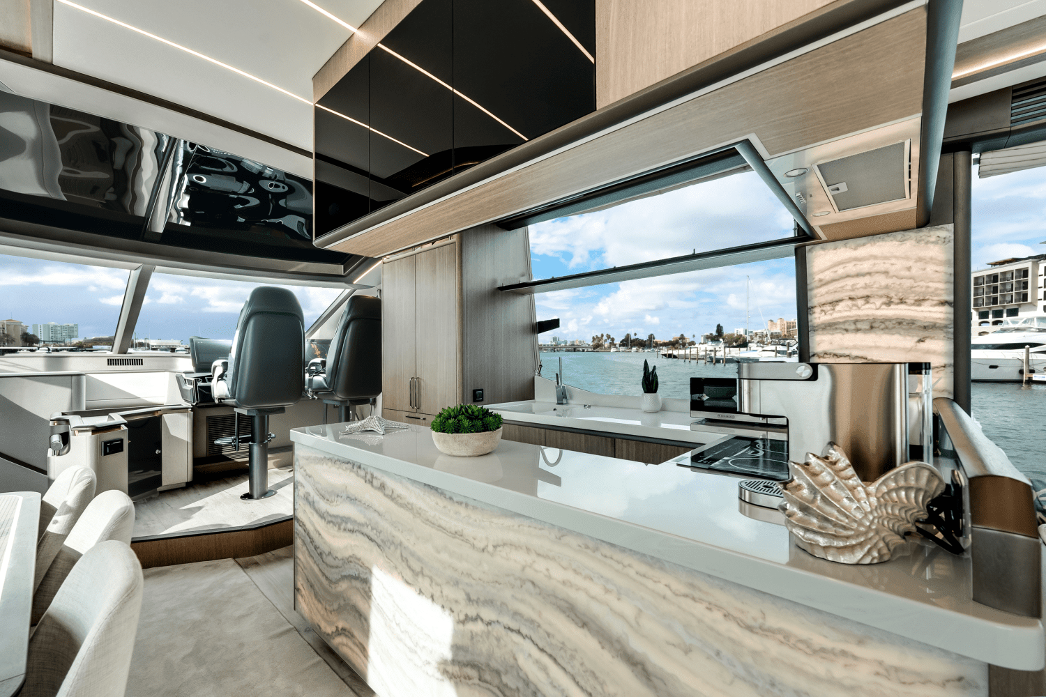 2023 Galeon 800 FLY Image Thumbnail #33