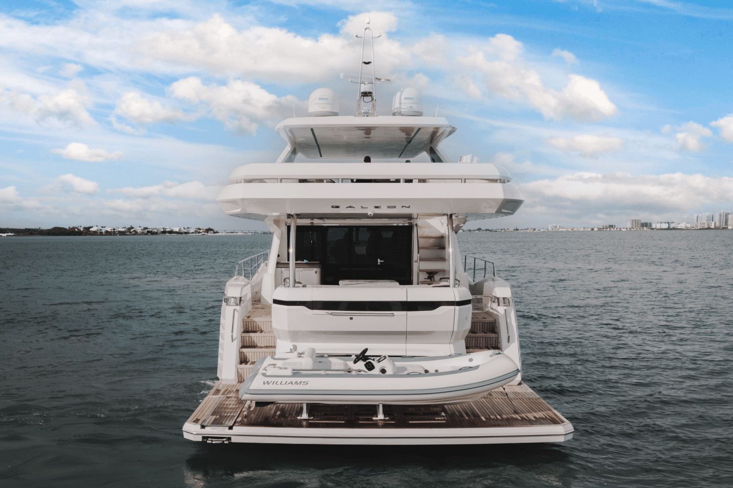2023 Galeon 800 FLY Image Thumbnail #3