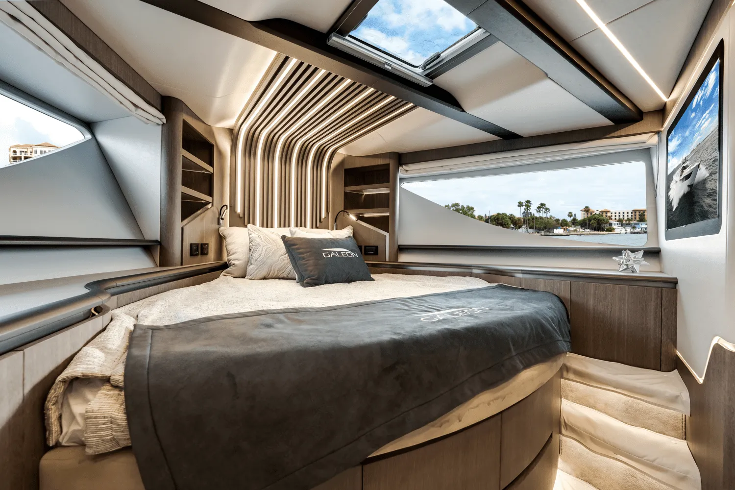 2023 Galeon 800 FLY Image Thumbnail #42
