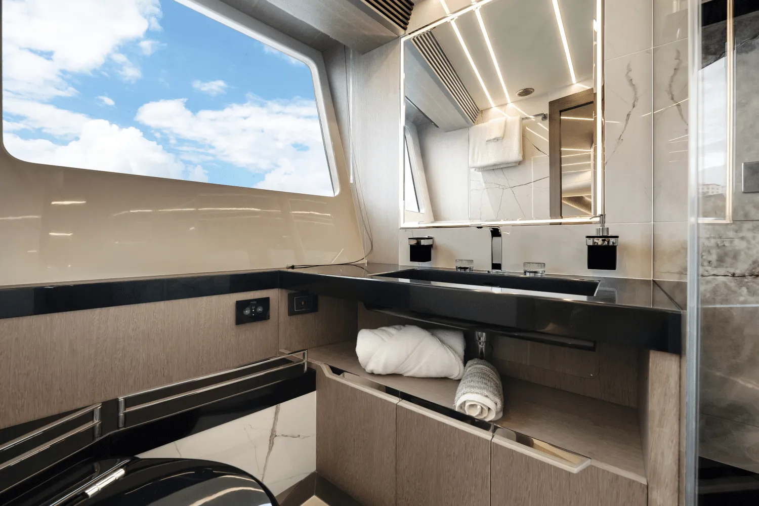 2023 Galeon 800 FLY Image Thumbnail #48