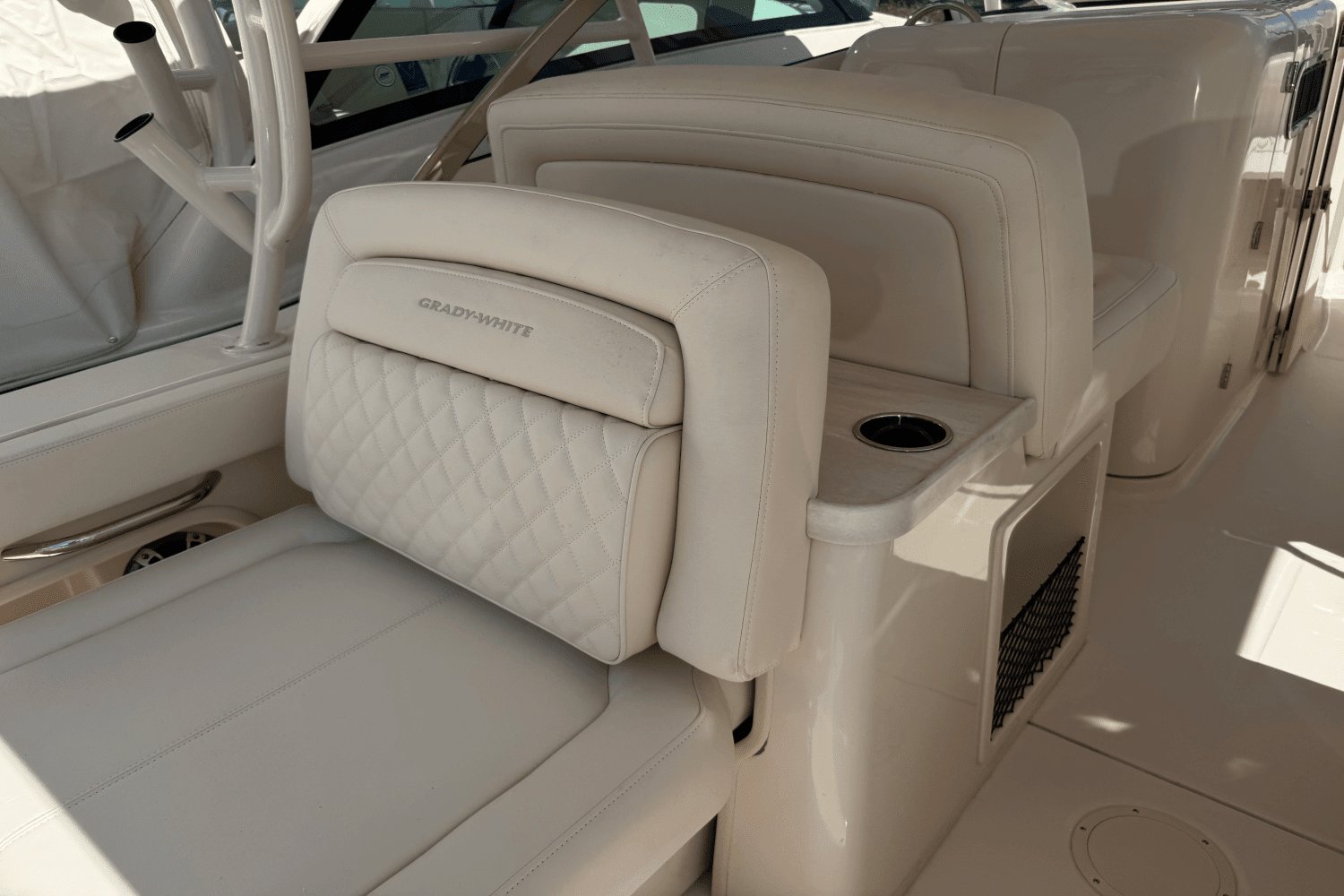 2025 Grady-White Freedom 307 Image Thumbnail #19