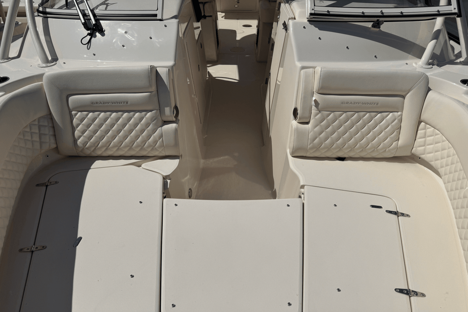 2025 Grady-White Freedom 307 Image Thumbnail #32