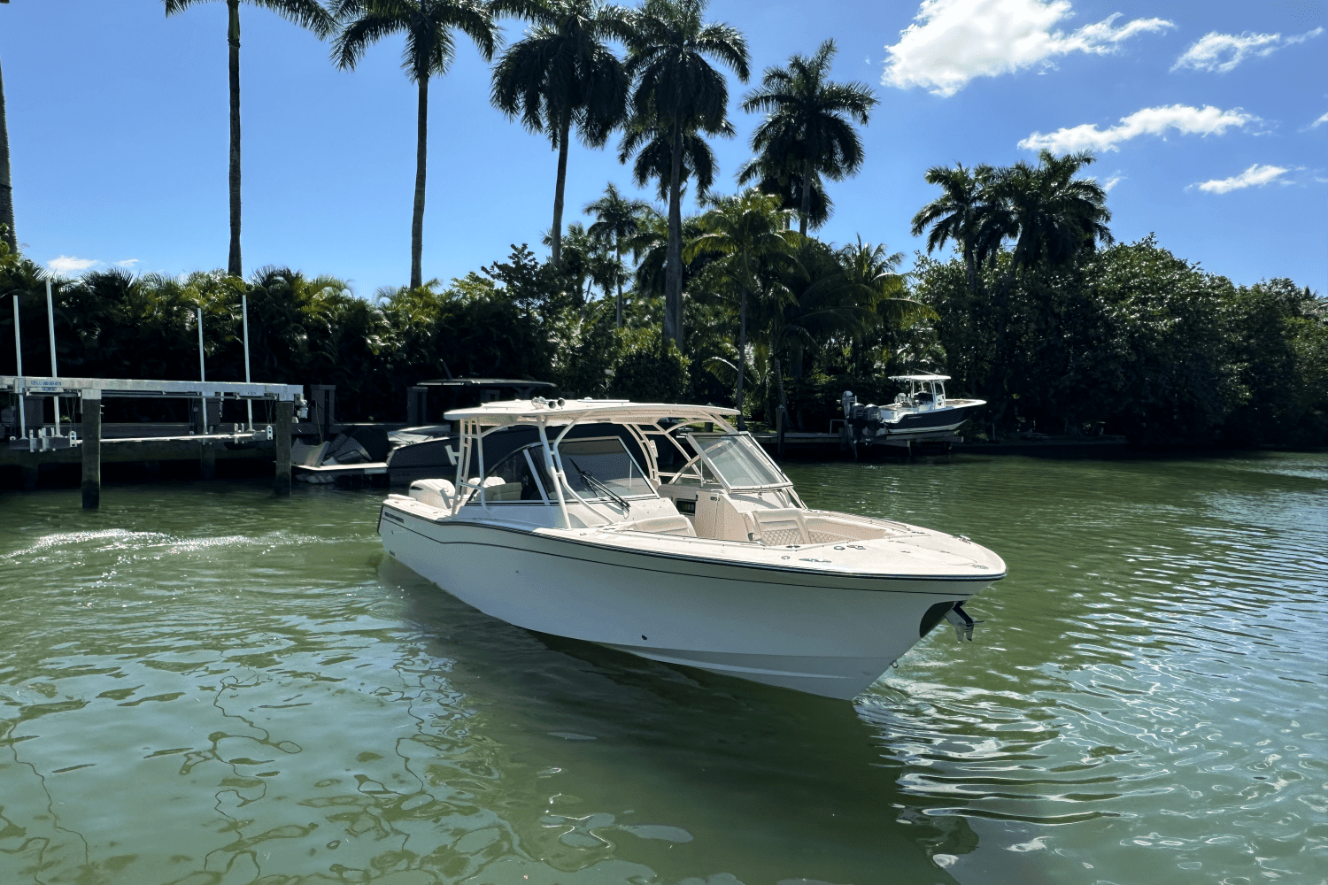 2025 Grady-White Freedom 307 Image Thumbnail #10